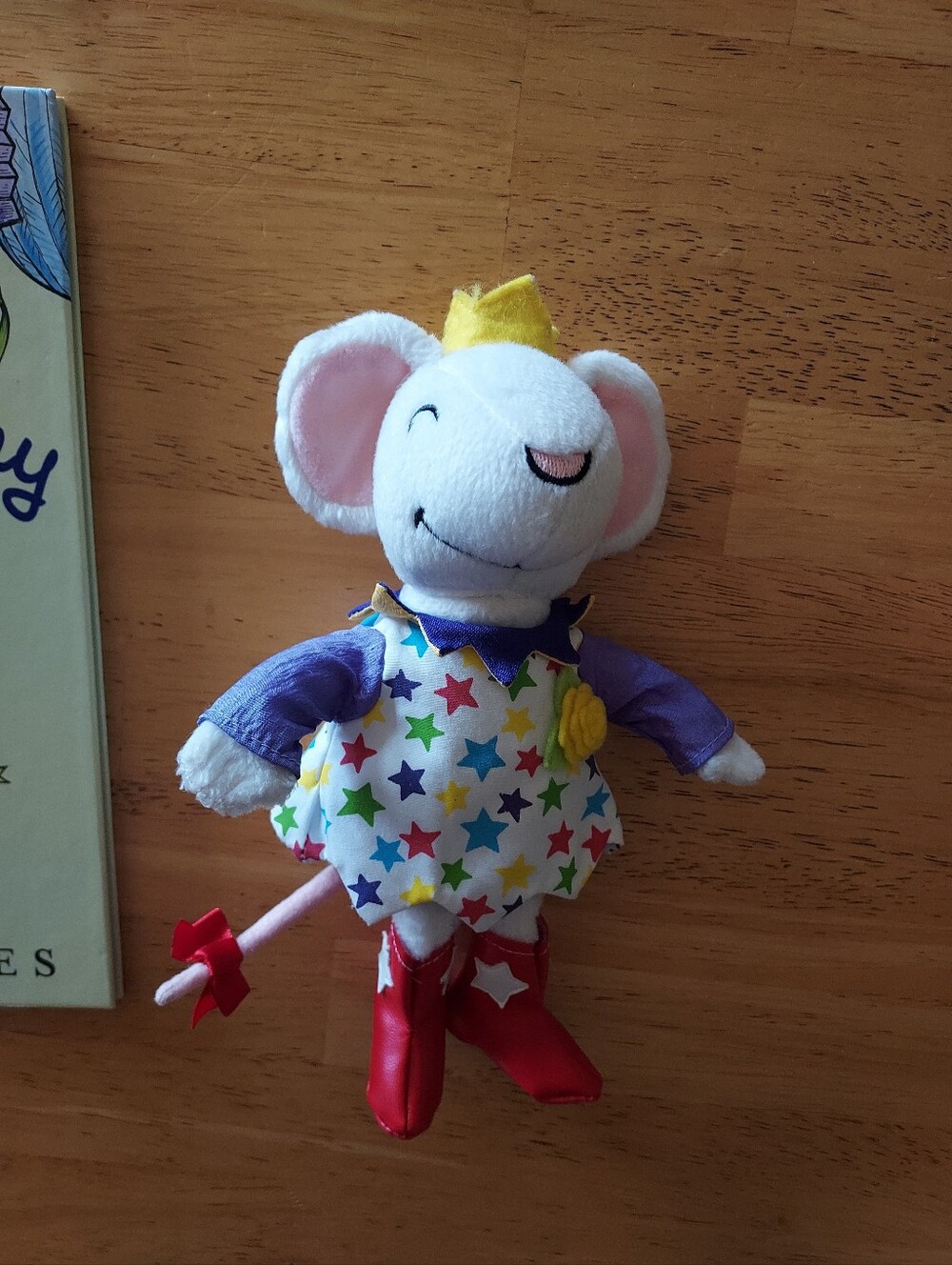 Lilly Plush Doll - White Mouse with Red Boots & Lilly's Big Day Book - Picture 3 of 7